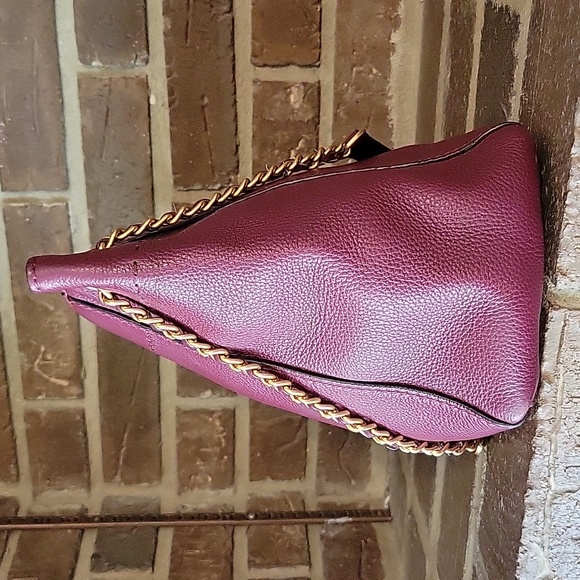 TORY BURCH Imperial Garnet McGraw Chain Slouchy Shoulder Tote - Picture 6 of 13